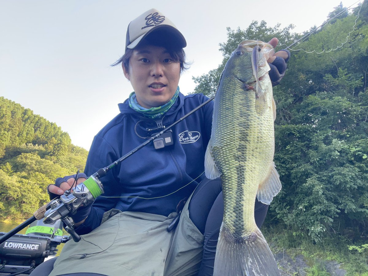 土日は芹川ダムへ👉
バンクはサイズが出なかったので
沖中心にラストエース103Sとベイビージャックでいい感じでした〜
バンクシェードはヌードルで🪱
#芹川ダム 
#ラストエース103S
#ベイビージャック
