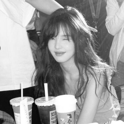 biboefil's tweet image. yg setia ma ak hrusnyh si qrt yh 😔