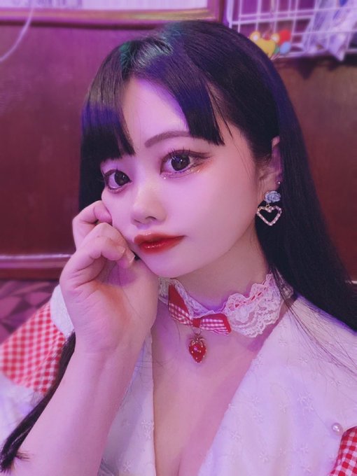 歌舞伎町コンカフェ　月よう日の躁うつのツイート