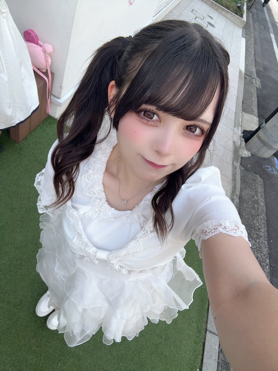 昨日のARTIE、本日のMRSSありがとうございました💘♡暑い中会いに来てくれてうれしかったです(ᐡ ′̥̥̥ ˙̫ ‵̥̥̥  ᐡ)とっても楽しかったよー！！ありがとうね🥹明日もMRSSあります！会えますように😪💤