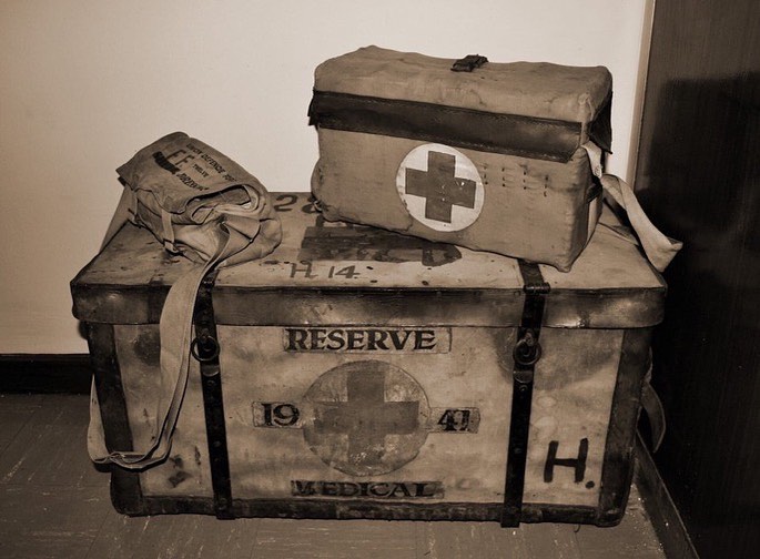 Vintage army medical trunk from #WW2 #histmed #history #HistoryOfMedicine #pastmedicalhistory