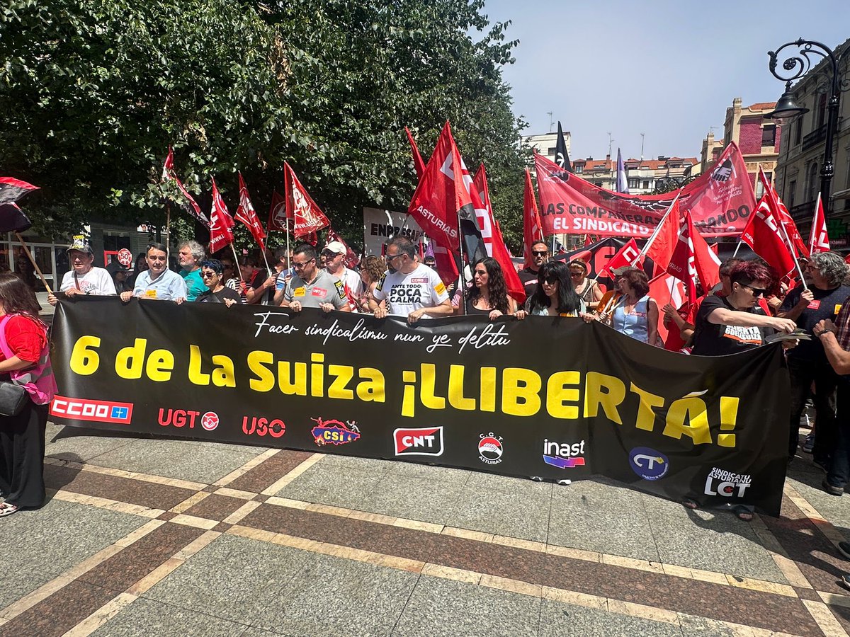 <a href="/6delaSuiza/">6 de la Suiza</a> 
#Xixón 
<a href="/somafitagugt/">SOMA-FITAG-UGT</a>