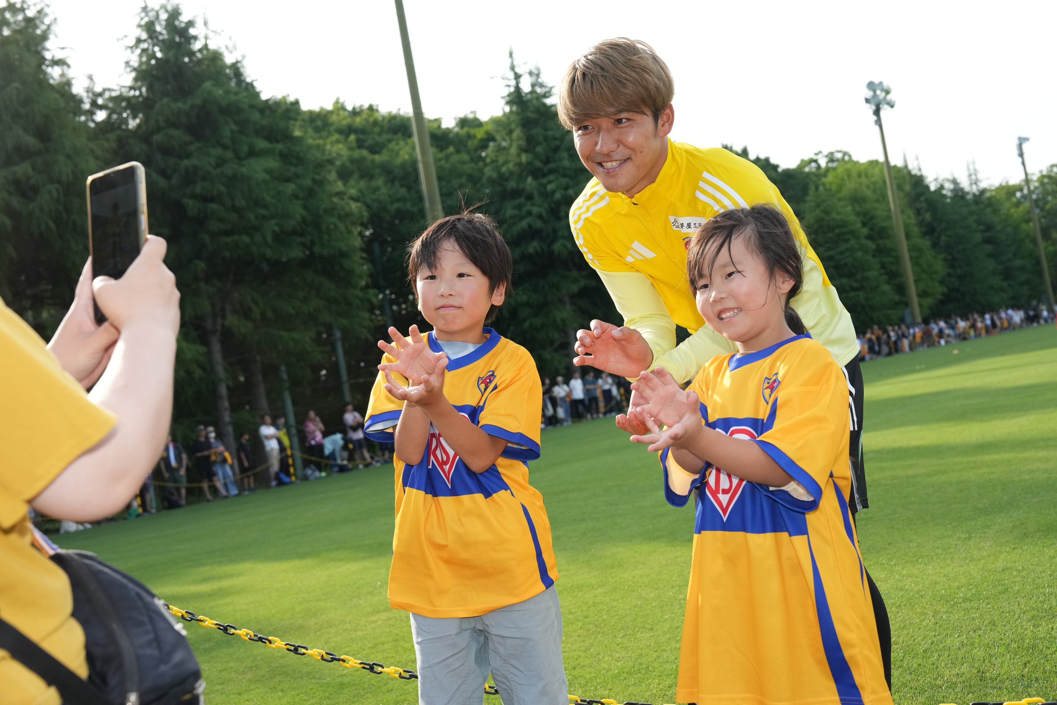 ベガルタ仙台 選手支給 ウインドブレーカーasicsモデル
