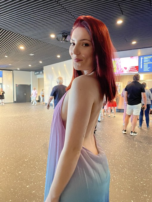 _Mia_Evans