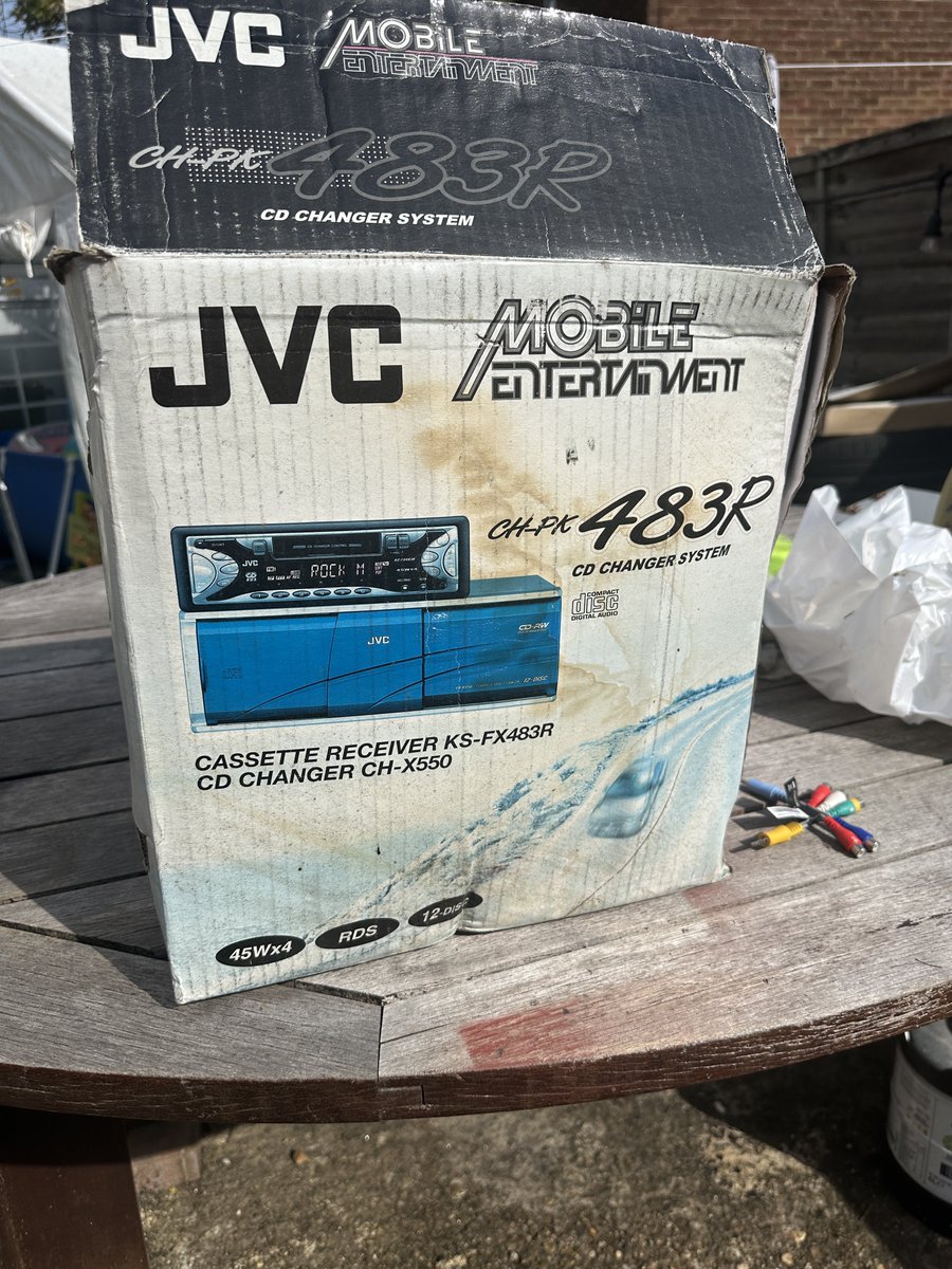 Lofth0use's tweet image. Brand new unopened and obviously never used. Now in my loft wrapped up.
#JVC #CarAudio #Ice #HeadUnit
#Car #CDChanger