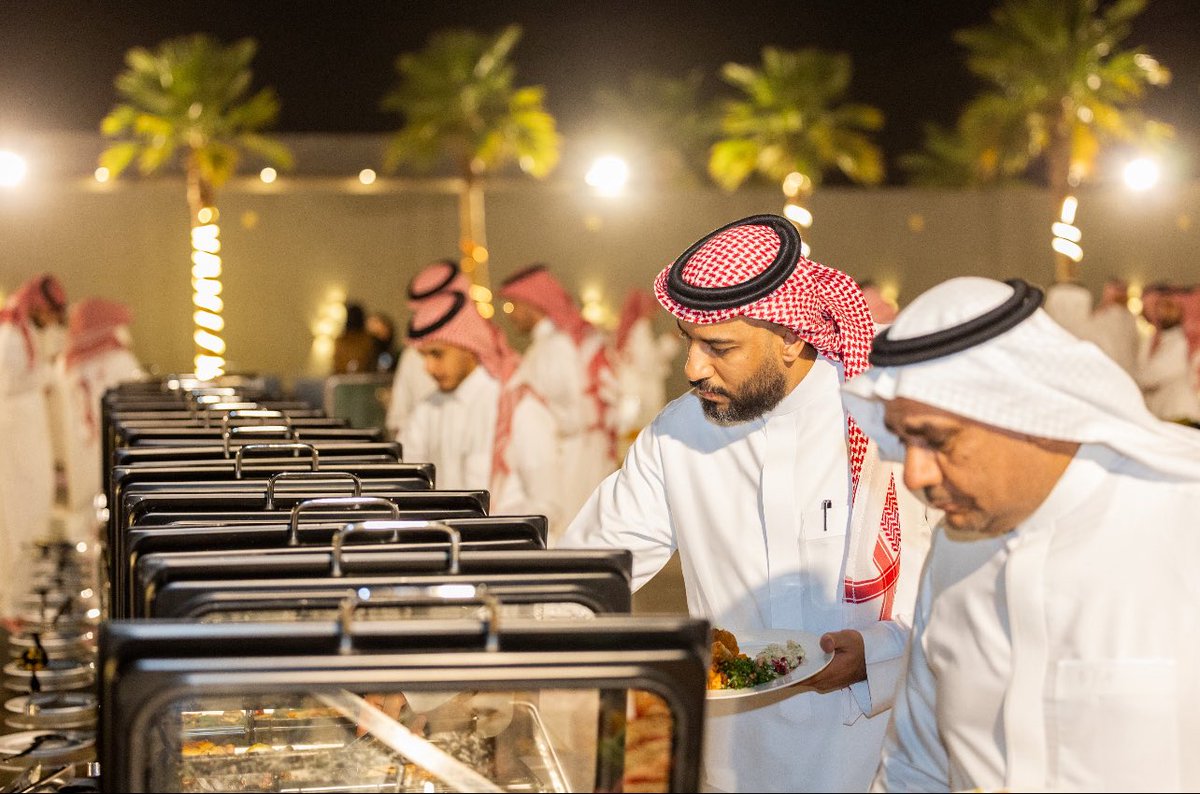 falbaiaie's tweet image. تبِعتها فقرة كسر الجليد مع المهندس عبدالله الجرف، جلسة ملهمة عن الاختيار والاستقطاب الفعّال للقيادات التنفيذية مع الأستاذ عبدالعزيز الخميس الرئيس التنفيذي وتكلمنا مع الاستاذ سعود العمير عن برنامج التعاقب الوظيفي في القطاع العام 
@Azizkhamees 

شكرًا لكم.