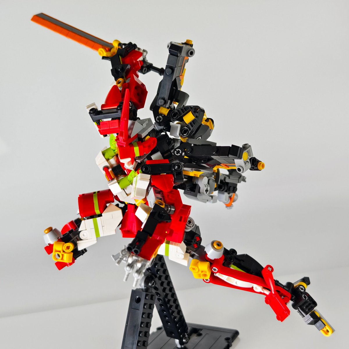 FFFMMMOOORRR's tweet image. From → Maby U