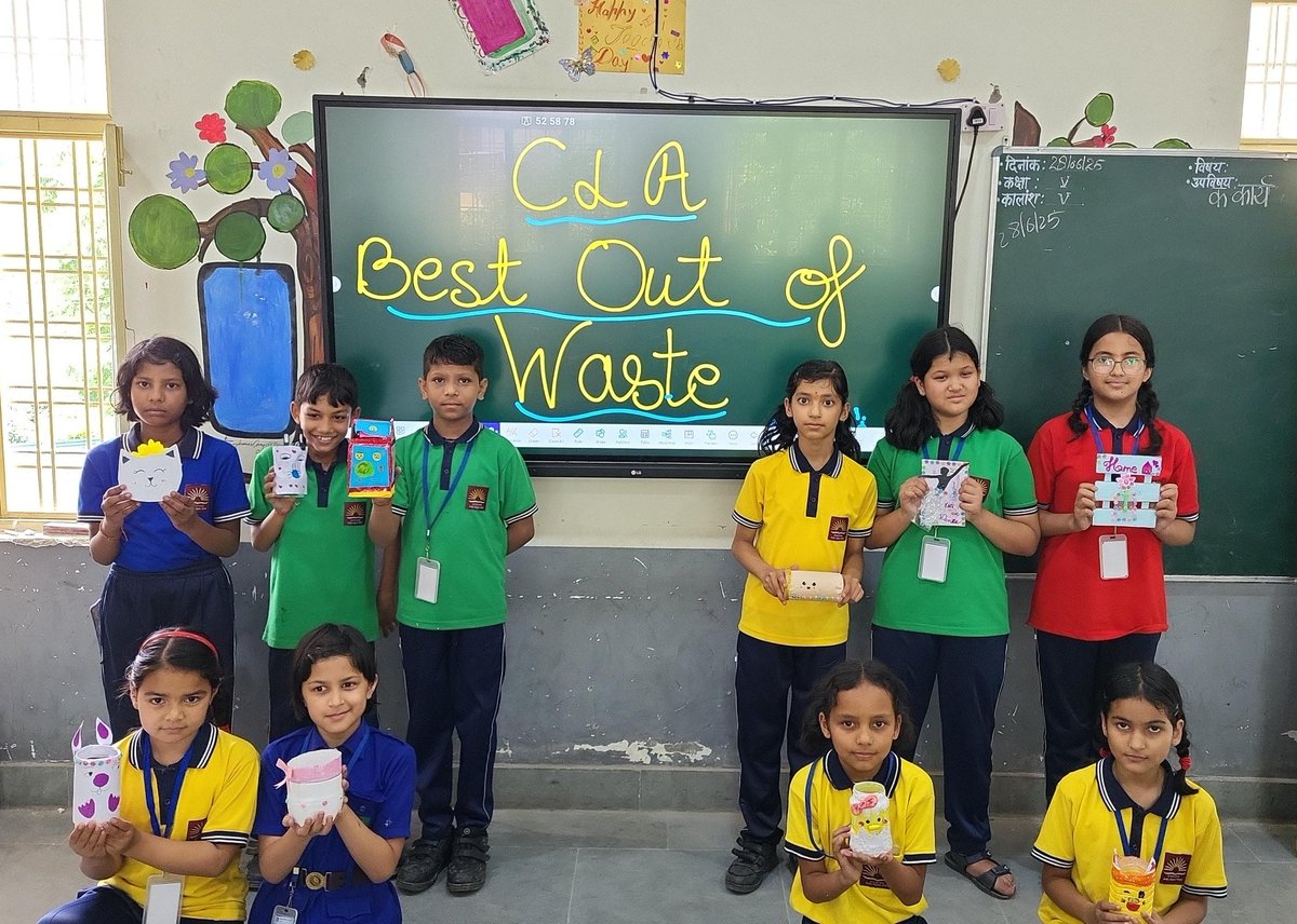 kvaug1947's tweet image. 🌿 Creativity meets sustainability!
Students participated in a Best Out of Waste activity under Creative Learning Activities, turning everyday waste into beautiful, useful items. A hands-on lesson in innovation, eco-awareness & fun! 🌍
@KVS_HQ
@DmRudraprayag
@ro_kvs @FanpageKvs
