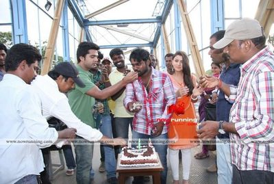 Wishing our favourite #Vaalu Director - <a href="/vijayfilmaker/">VIJAY CHANDAR</a> anna an amazing birthday and all the best for your future projects anna.

#HappyBirthdayVijayChander💐 🎂 ♥
#SilambarasanTR <a href="/SilambarasanTR_/">Silambarasan TR</a> <a href="/TesingVasu/">VASU Tesing</a> <a href="/AllIndiaSTRfc/">அகில இந்திய SilambarasanTR தலைமை</a> <a href="/SimbuPrakash_/">𝐒𝐢𝐦𝐛𝐮 𝐏𝐫𝐚𝐤𝐚𝐬𝐡</a> <a href="/ThiruvalurSTRFC/">திருவள்ளுர் தெற்கு மாவட்ட SilambarasanTR தலைமை</a>