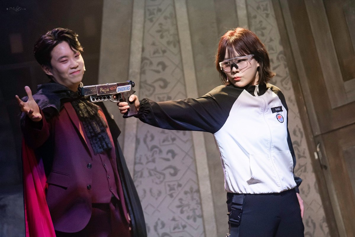 뮤지컬 뱀프헌터 스페셜 커튼콜
M1. 블러디 사일런스

평생 2등 절대 만족 할 수 없어‼️

류진 役 || #서지우
생제르맹 役 || #이원호