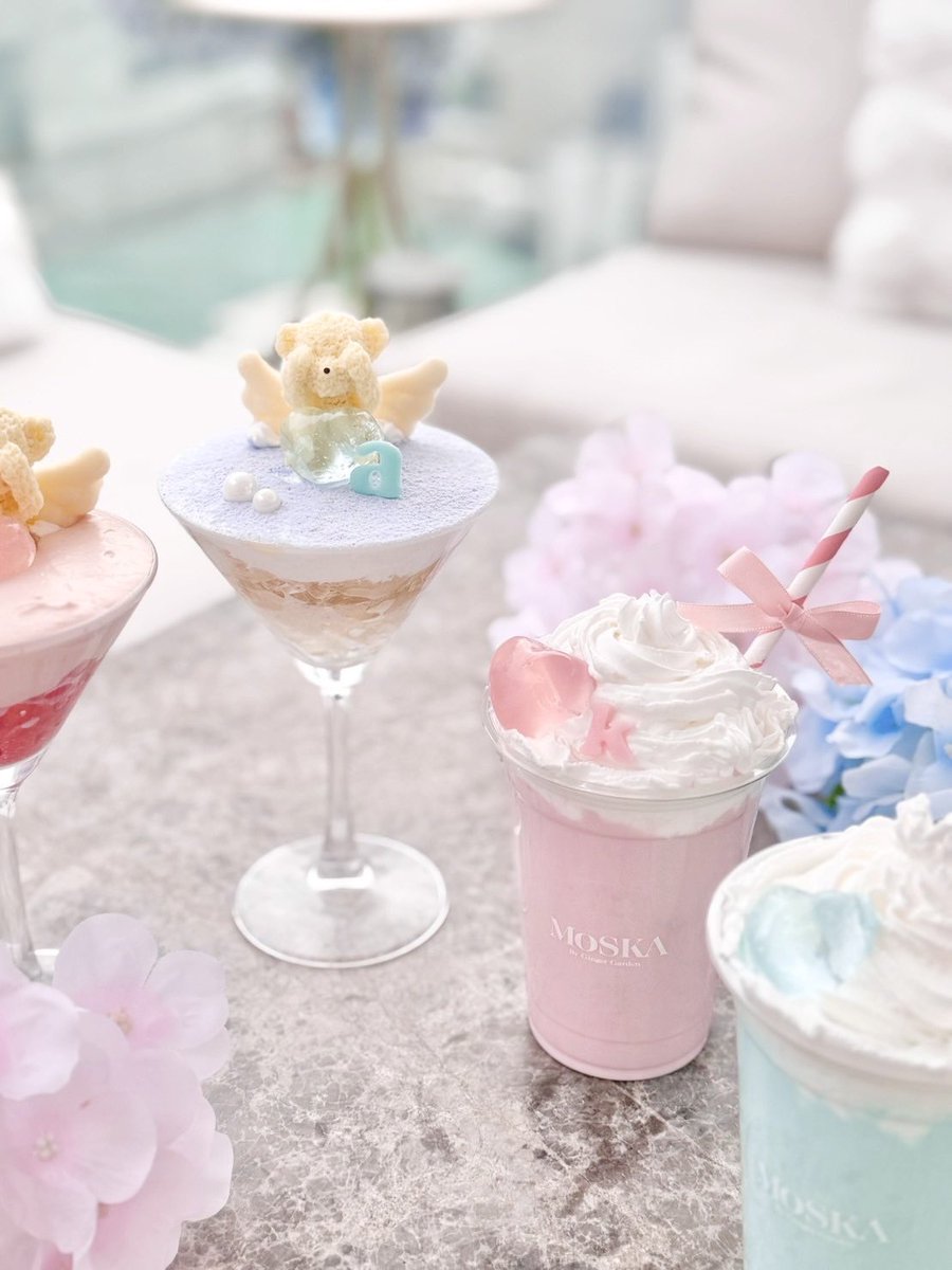 🩵☁️🪽🎀 🧸🫧🩵☁️🪽🎀 🧸🫧 🩵 ＼ピンクと水色の紫陽花テラス