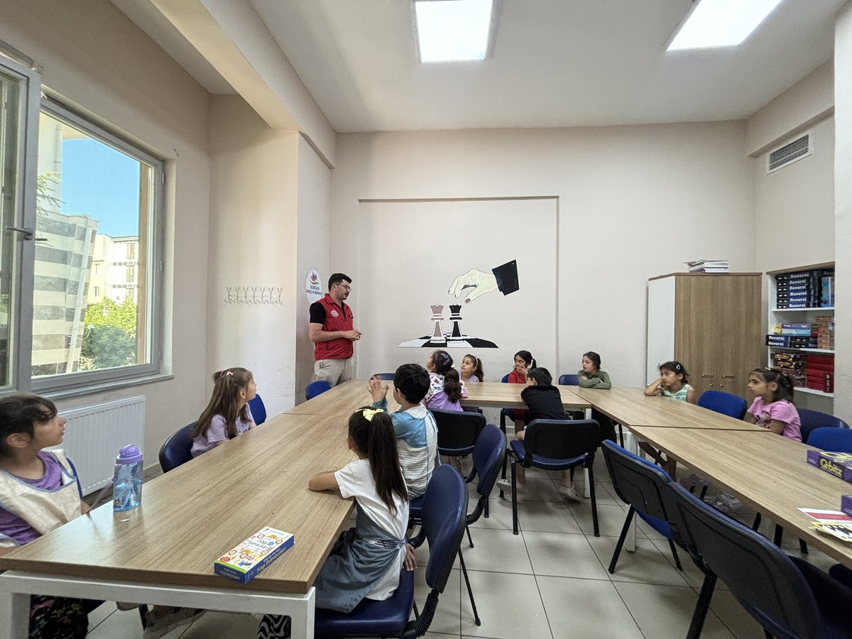 Sorgun Gençlik Merkezi (@gsb_sorgungm) on Twitter photo 🎒Ders bitti, eğlence zamanı! Gençlik merkezimize mutlaka uğra! 💃🧩🎯
😎 Yaz tatilinde buluşma noktamız: #SorgunGençlikMerkezi ! Etkinlikler ve sürprizlerle seni bekliyoruz! 🎉 🎒Ders bitti, eğlence zamanı! Gençlik merkezimize mutlaka uğra! 💃🧩🎯
😎 Yaz tatilinde buluşma noktamız: #SorgunGençlikMerkezi ! Etkinlikler ve sürprizlerle seni bekliyoruz! 🎉