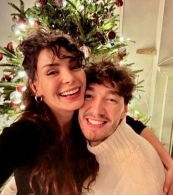 a (@pearsriolet) on Twitter photo 