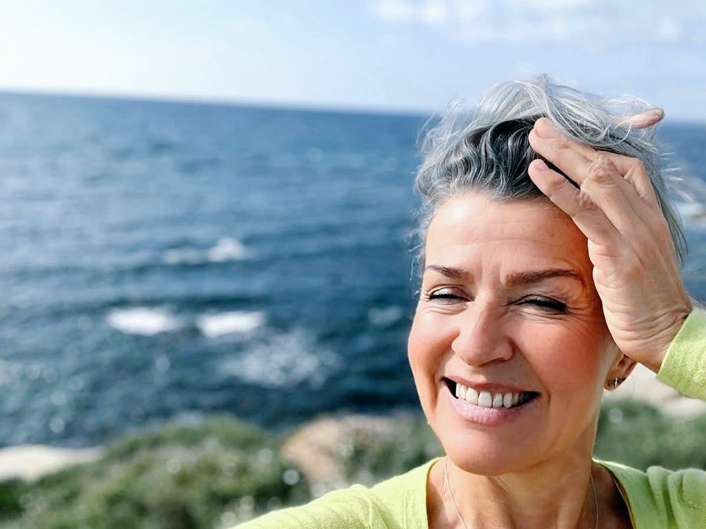 ConrothN's tweet image. Alles Gute zum Geburtstag Anne-Sophie 🎂 🌞🎶🌹

German #violinist #AnneSophieMutter, born June 29, 1963 in #BadenWürttemberg 🇩🇪, made her debut at age 13 with the @BerlinPhil and #HerbertvonKarajan.