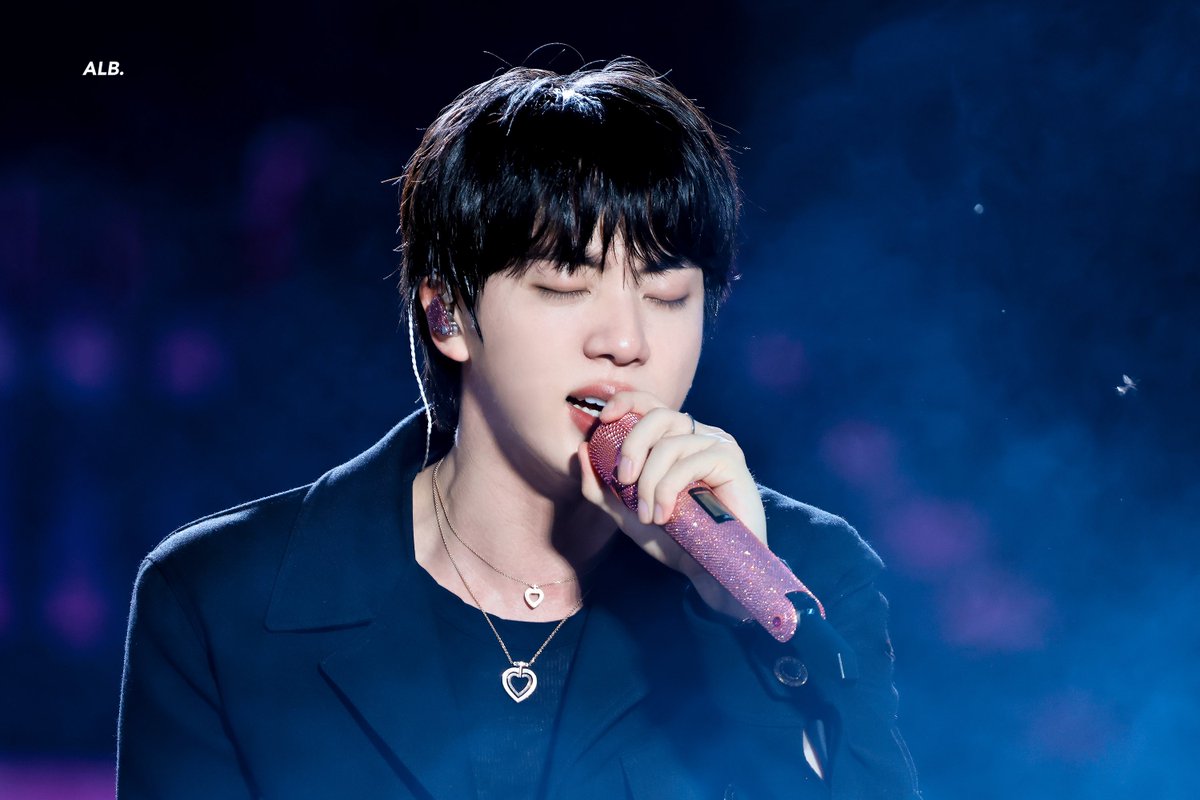 ALittleBraver92's tweet photo. 250629 HD 

#방탄소년단진 #김석진 #석진 #진  #BTSJIN #JIN 
#Jin_TOUR_KOREA #RUNSEOKJIN_epTOUR_KOREA
@BTS_twt https://t.co/9SwfETcdhW