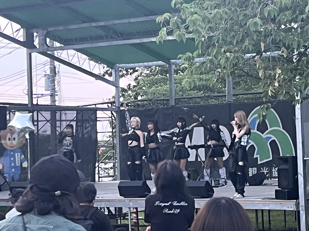 『FORESTIVAL』

出演させていただきありがとうございました！
野外ステージからの〜花火🎇
最高なステージとなりました✨
札幌からもたくさんの皆様がambitiousに会いに来てくださいました。本当にありがとうございました！

次回のライブもお楽しみに！！

#ambitious #アンビシャス北海道 #ライブ