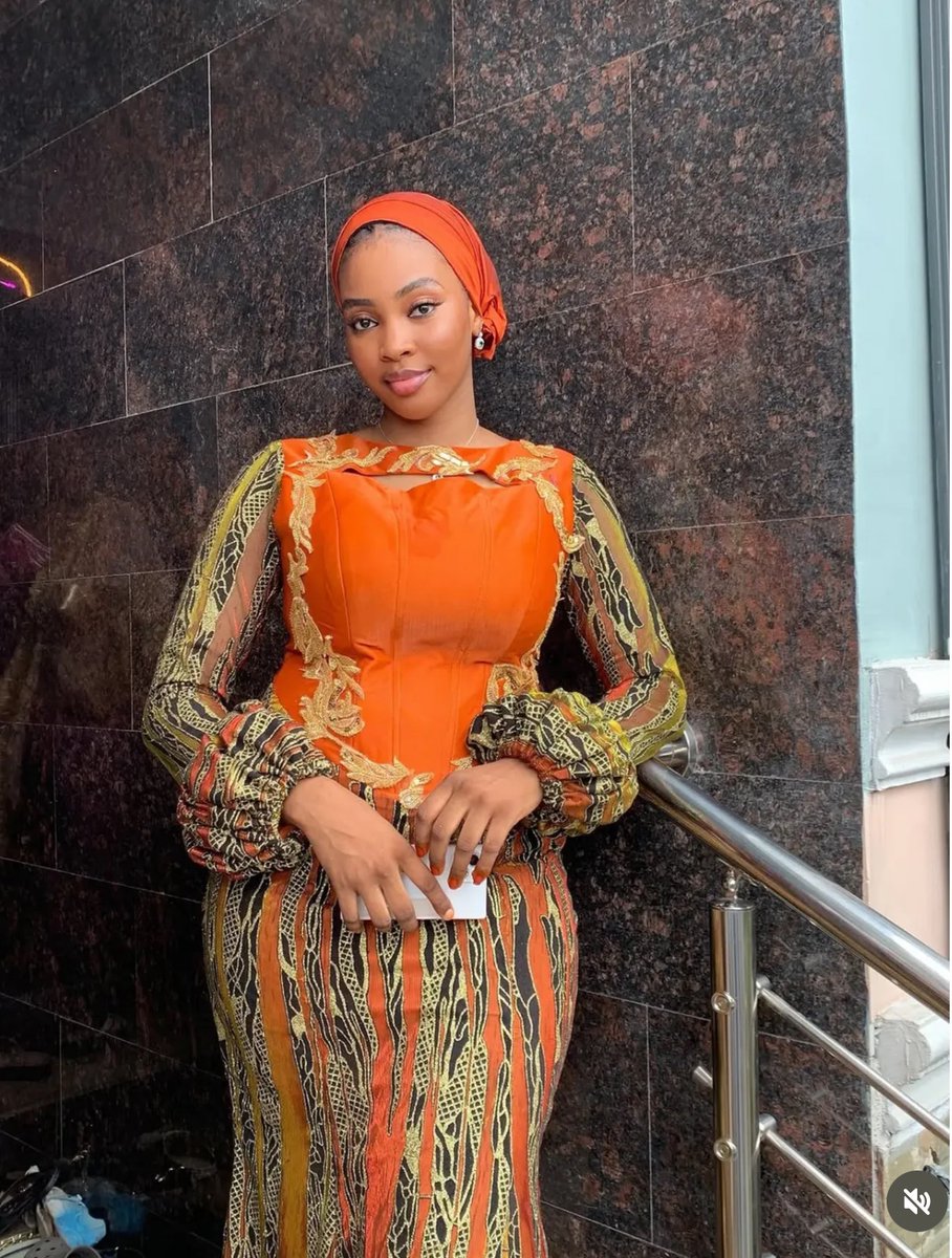 Can I be your sugar mummy, say hi I send you funds?🥰