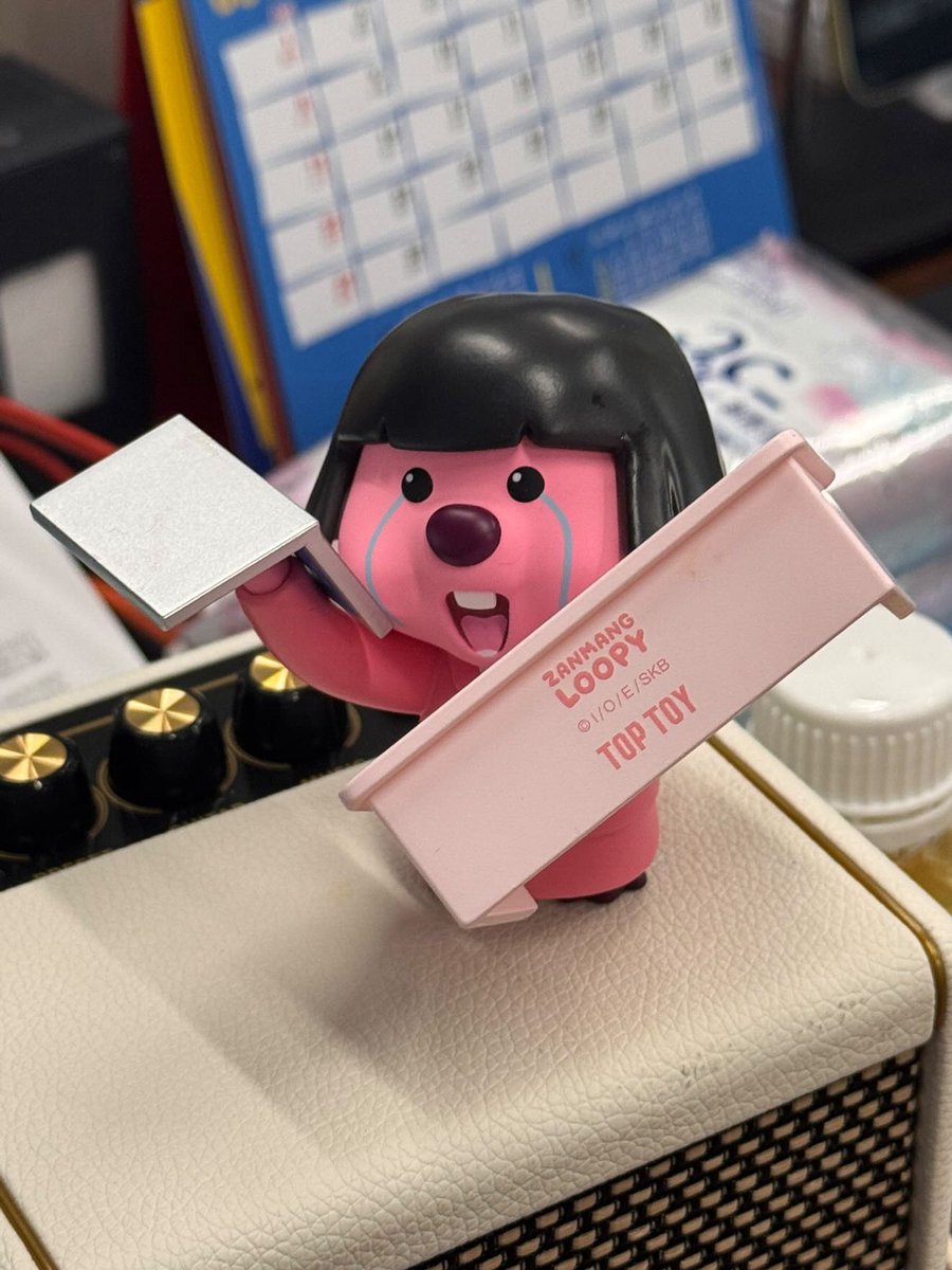Natsuki768's tweet image. Don t want to go to work😡