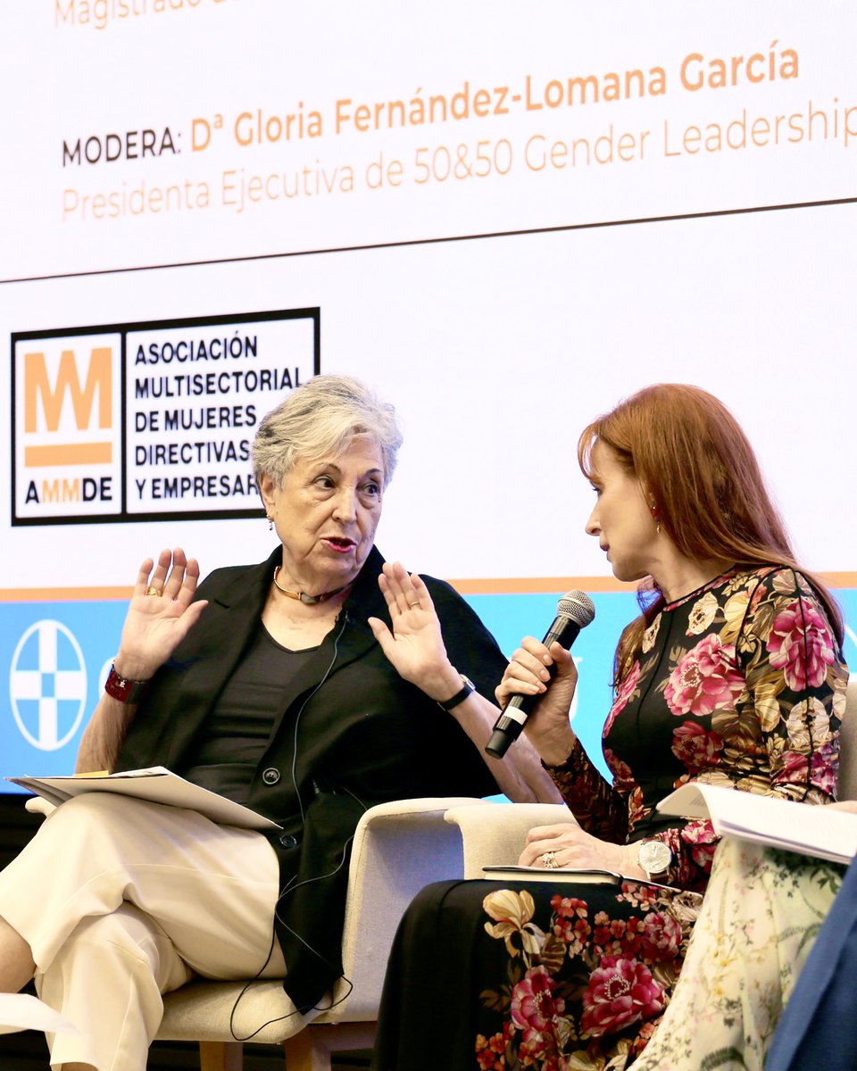 Esta semana he tenido el honor de participar en la entrega de Premios de Mujer y Justicia de <a href="/AMMDE_/">AMMDE</a> 

“La democracia ha fracasado con la Justicia” aseguró en el debate la ex Magistrada del Tribunal Supremo y del Constitucional, Concepcion Roca. Junto a la Notaria Ana