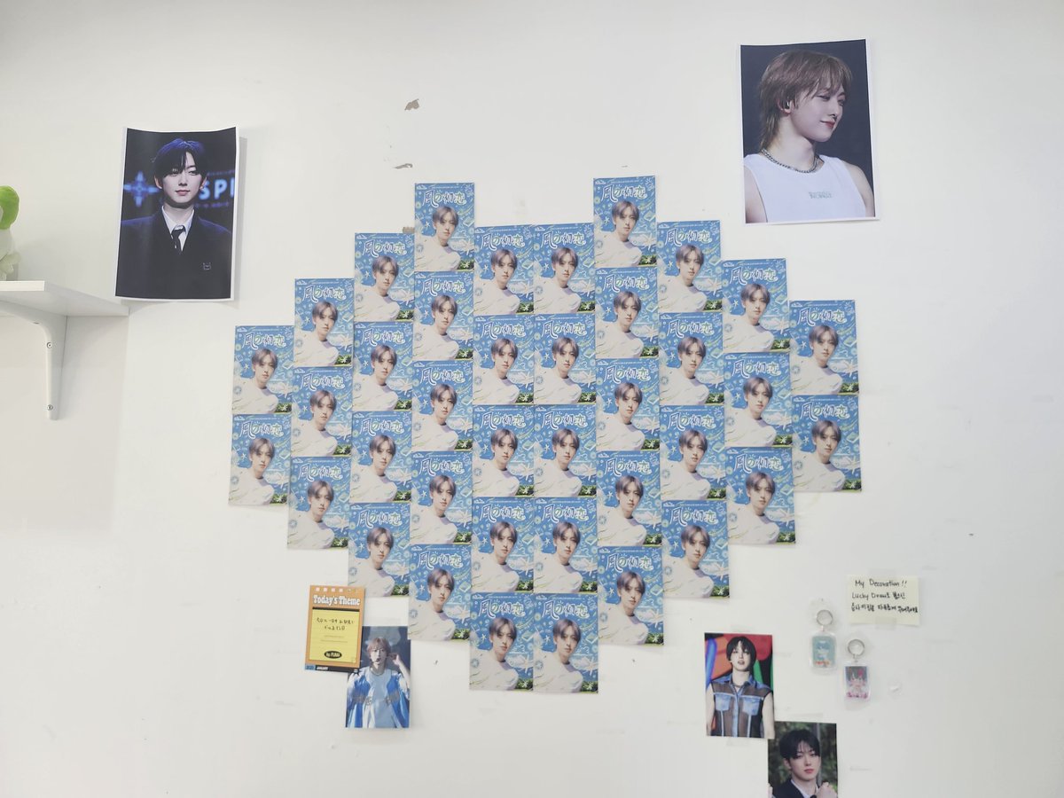lj_moon__1213's tweet photo. 아지트 같은 공간에서 후마가 좋아하는 것을 만 있어🫶
증명사진 귀여워ㅠㅠ

#愛の一枚をふう
#사랑의한조각을후우 https://t.co/4NuVIZLooz