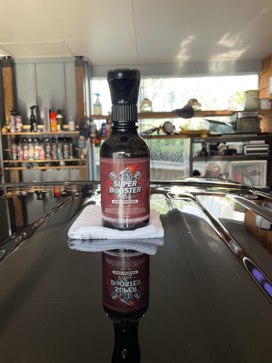 #DIAMANTE   Super booster plus
このコーティング、艶と撥水は勿論素敵なんですが

施行性が抜群に良い‼️