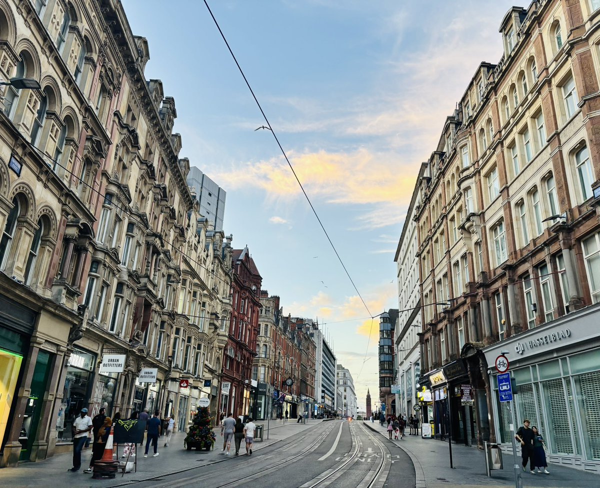 MissCDFarran's tweet image. A bit of Saturday #Brum 😌💁🏼‍♀️