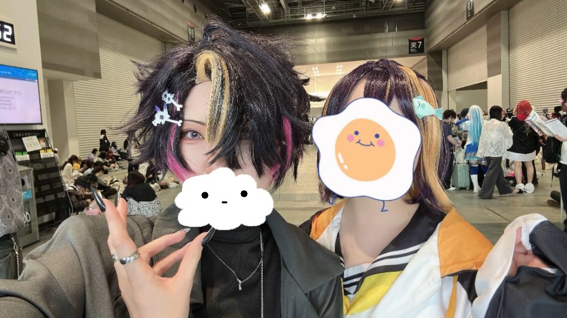 ※コス注意
ペンギン兄弟でした🐧
売り子ほんま可愛くて来る人が高確率でメロついてた