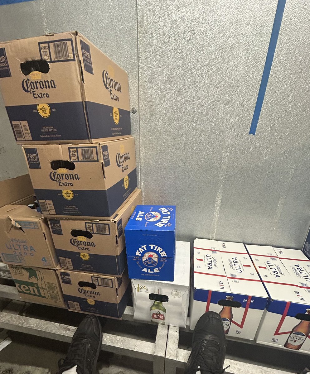 RaleighVice's tweet image. Baxter has accepted defeat and will die in the cooler
