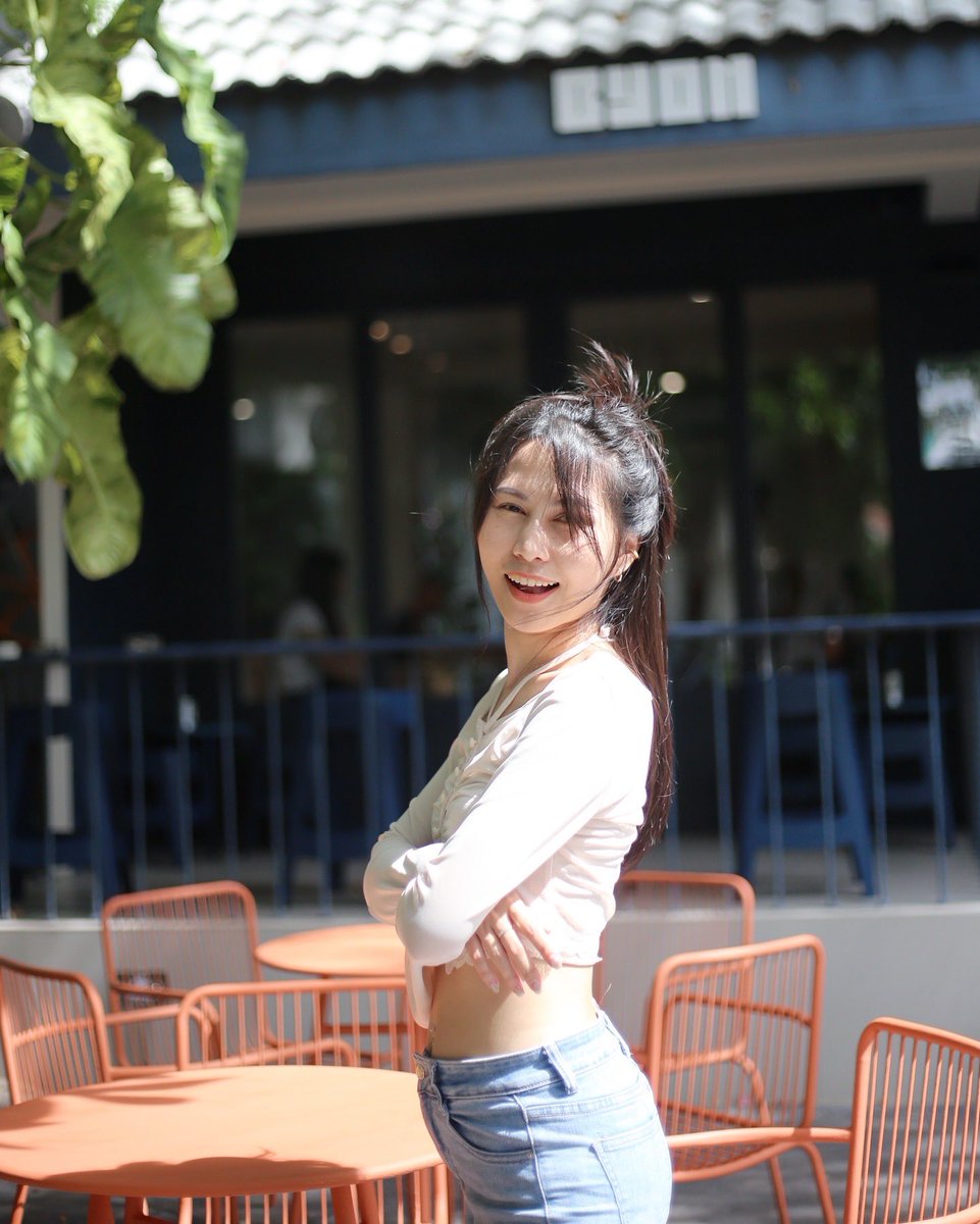 BeannyBow's tweet photo. ถ้าเค้ายังทักมาอีก ก็บอกปัดเลย
ปัดมาสคาร่าแปบบบบบ 😁😅
#แคปชั่น #แคปชั่นอ่อย #แคปชั่นน่ารัก #แคปชั่นกวนตีน #แคปชั่นตลก https://t.co/uzYG5Lj19m