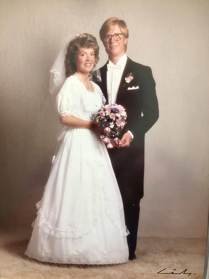 40-årig bröllopsdag idag. Tiden går fort när man har kul.