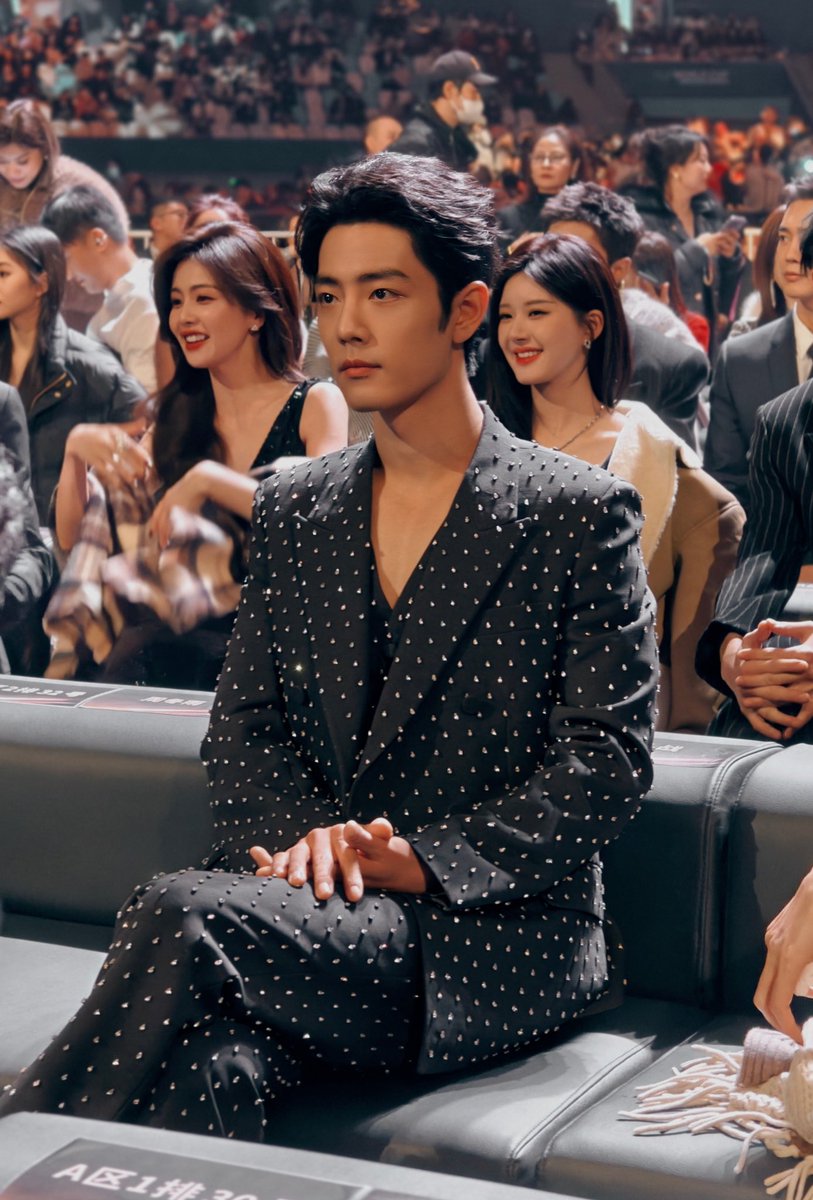 พี่จ้านช่วงไหนกำลังถ่ายละครเรื่องอะไรเดาได้ไม่ยาก เผลอคีพคาแรคเตอร์โดยไม่รู้ตัว

จริตจั้งไห่ 💁🏻‍♀️