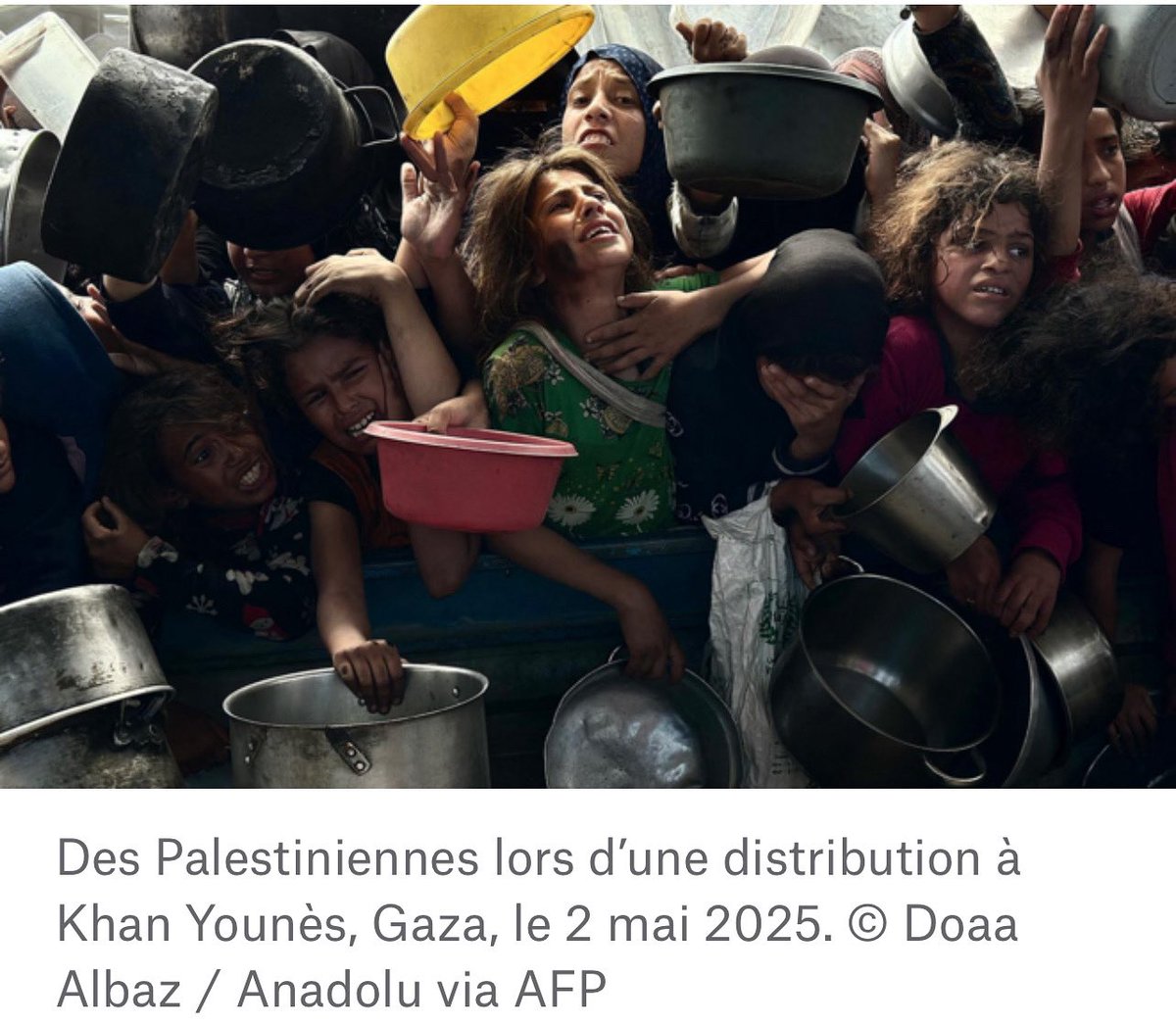 Mourir pour manger. Comment accepter que nos semblables palestiniens, femmes,hommes, enfants meurent en allant chercher de quoi se nourrir à #Gaza ? Une honte pour tous les humains, pour les Israéliens, d'abord, et pour les juifs. Stop #Netanyahou. Tu es encore israélien, mais