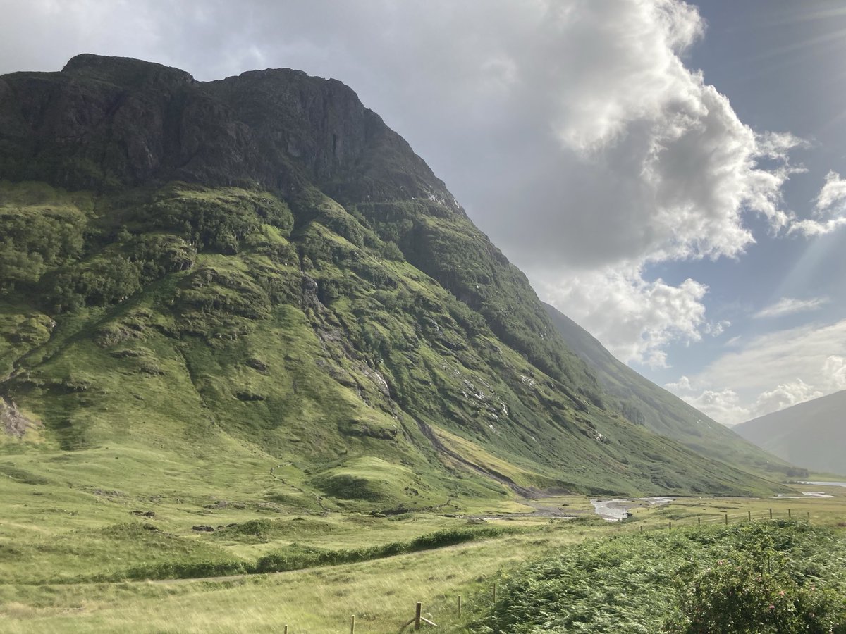 Driving back into Glencoe yesterday 

My favourite part of this area is how wonderfully small you feel set against nature’s best on show