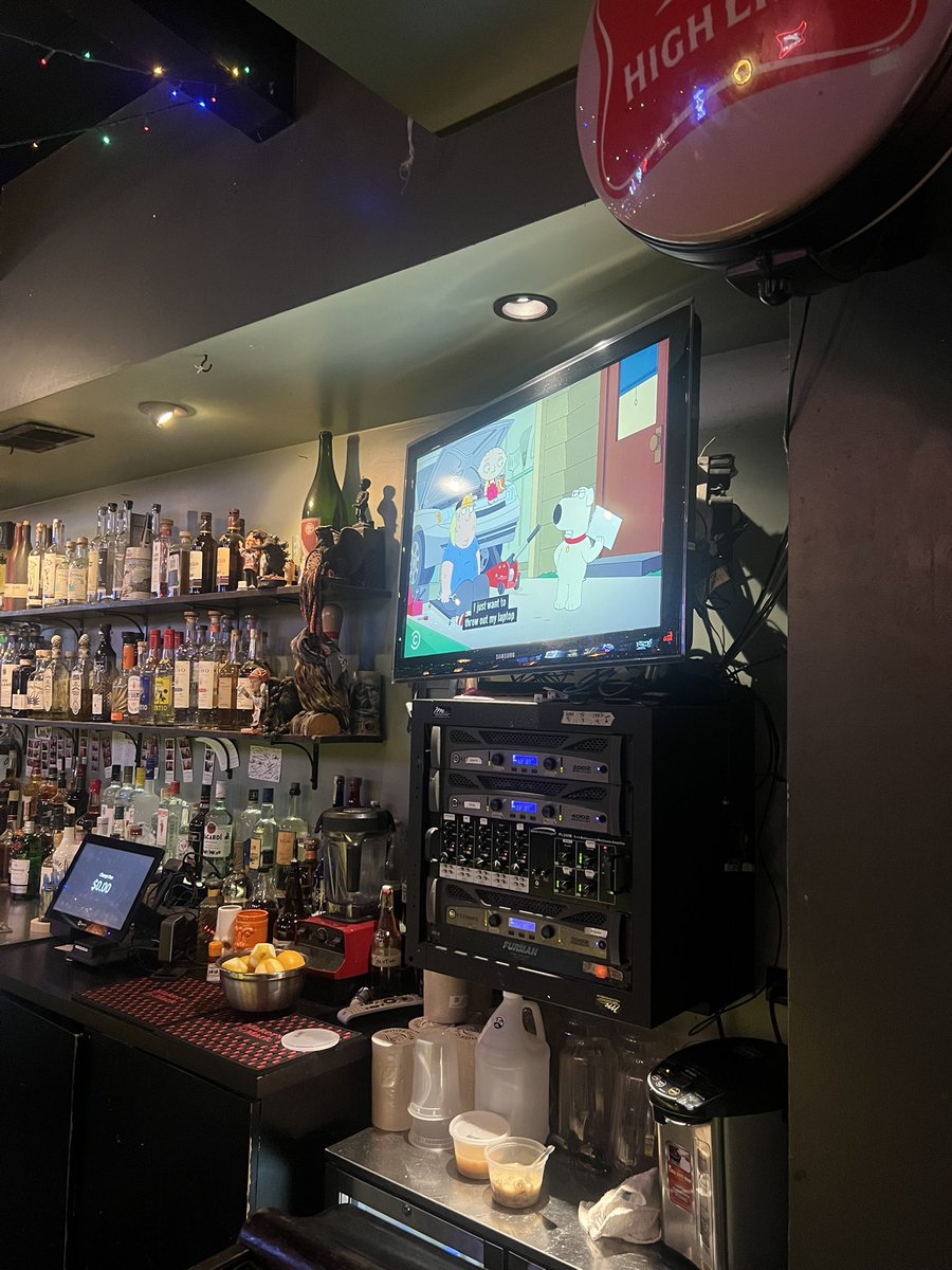 Family guy at the bar <a href="/AidenConnelly4/">Aiden Connelly</a> wish you were here
