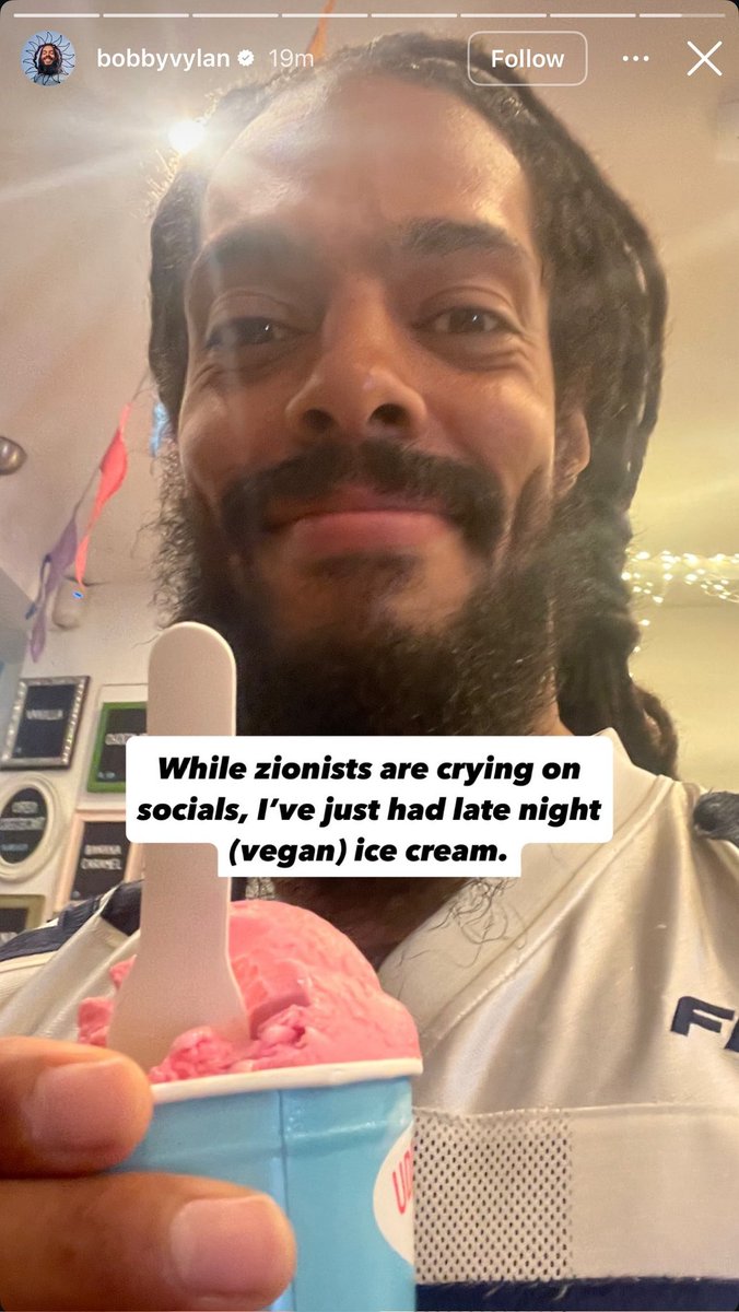 HoodedClaw1974's tweet image. 🤡