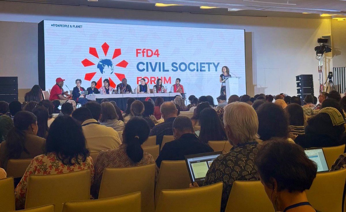 🌍¡La sociedad civil está presente y no será excluida!
En el Foro Social exigimos transparencia, inclusión y justicia en el proceso #FfD4. La sociedad civil es un actor CLAVE.

📺 Mira en vivo: us02web.zoom.us/j/85022159026?…
Nuestras voces importan✊
#FfD4People