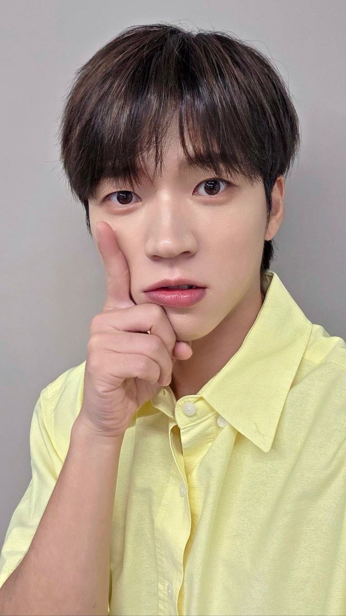 [📢] 

NAM WOO HYUN 1st OFFICIAL MEMBERSHIP '새싹' 1기 모집 D-1 🐥

🌱모집 기간
~ 2025.06.30 (월) 23:59PM (KST)

🌱가입처
프롬 스토어 (fromm store)
store.frommyarti.com/goods/23983

#남우현 #NAMWOOHYUN
#새싹모집 #새싹_1기