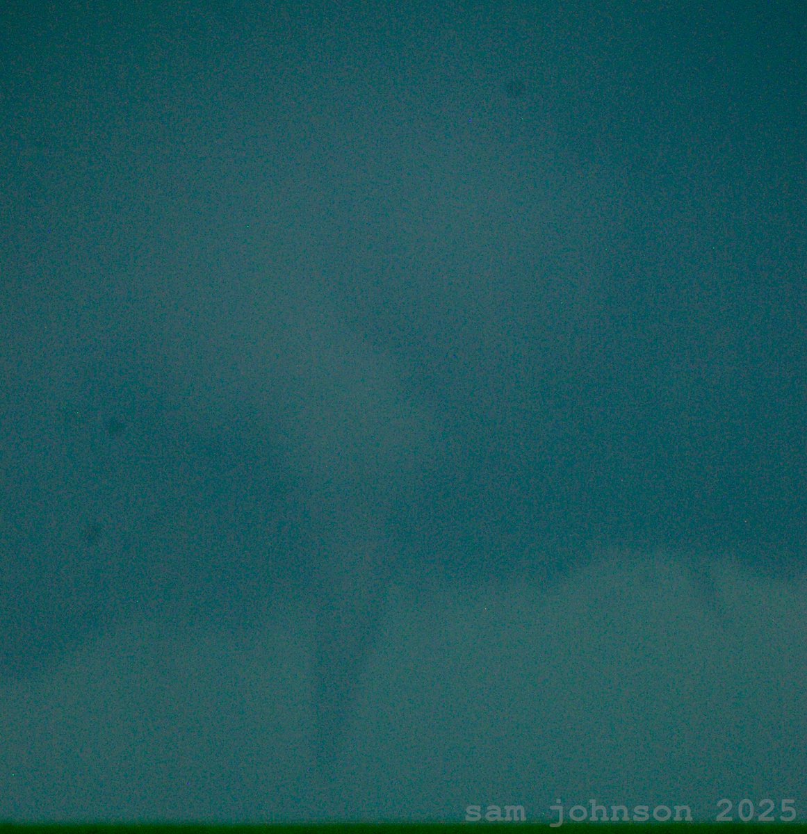SamSaysWx's tweet photo. 3 of the 4 tornadoes we spotted today in SD and MN
1. Near Clear Lake, SD 
2. Unsure - nearish Milbank, SD
3. Gary, SD/Canby, MN

@NWSAberdeen #sdwx #mnwx https://t.co/xFJPmxeYHC