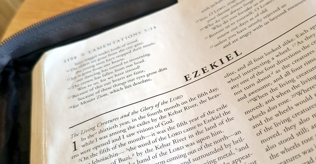 davidjamessims's tweet image. "I saw visions of God..."
It all begins with Him. It's all about Him. Come Lord Jesus.