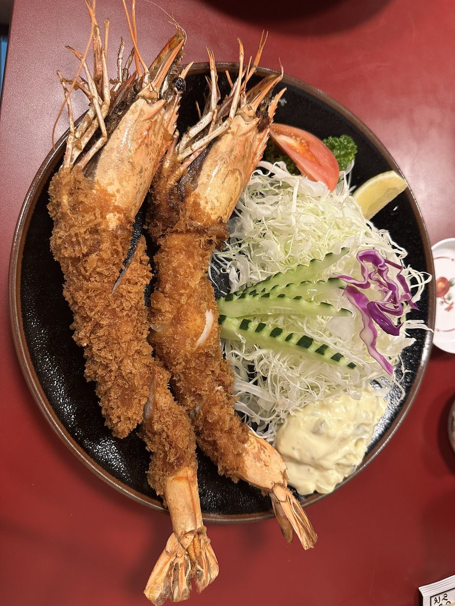SW20GDBstiR35's tweet photo. 久しぶりのエビフライ https://t.co/Iqxn3TvBT1