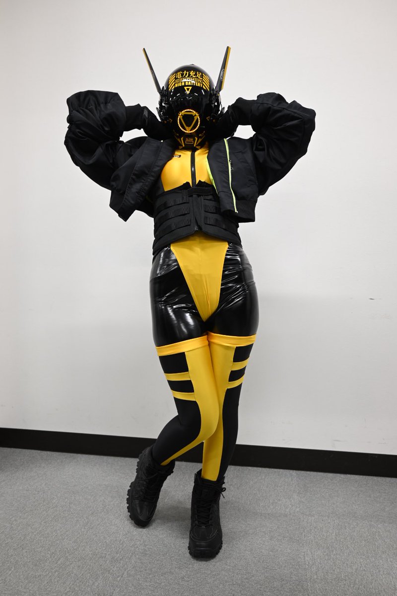 amakarafufu's tweet image. 本日は #ぴたけっと お疲れ様でした。
夫婦でバタバタ前日入りしてなんとか参加できました。
お買い物も撮影もとても楽しかったです!
ありがとうございました!☺️
後ほど追加で一緒に撮っていただいた方のお写真も投稿させていただきます!🙇♀️ 餡
#コスプレ #ぴっちり