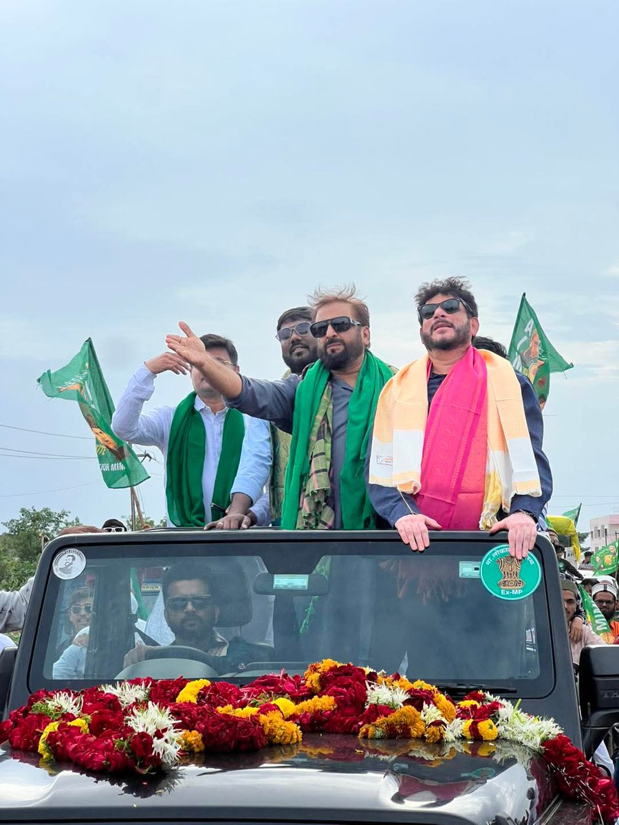AkhtarulImanMLA's tweet photo. ' @aimim_national Vishal Jan Sabha in Parbhani!
Join Barrister @asadowaisi and Ex-MP @imtiaz_jaleel  at Turabul Haq Ground, Dargah Road, Parbhani
🗓 Subday , 29 June 2025 ⏰ Shaam 7 se raat 10 baje tak
@asadowaisi @imtiaz_jaleel @warispathan @AadilHasanAdv1 https://t.co/2XuM25OqKS