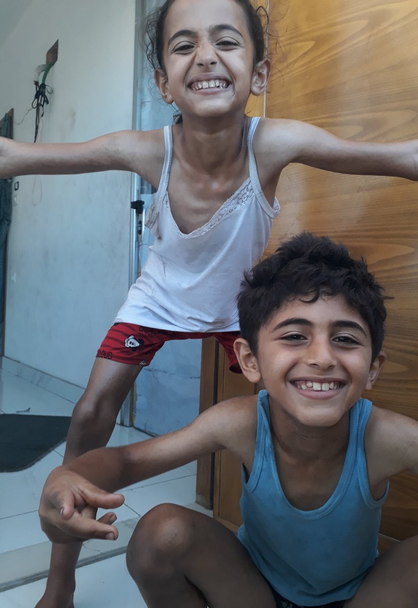 osama1667722's tweet image. Please share this and help my family care for my children.

I cannot balance providing for my daily needs and paying the rent for the apartment I live in after returning to Gaza.
The situation is catastrophic.. 
gofund.me/ef162ca3