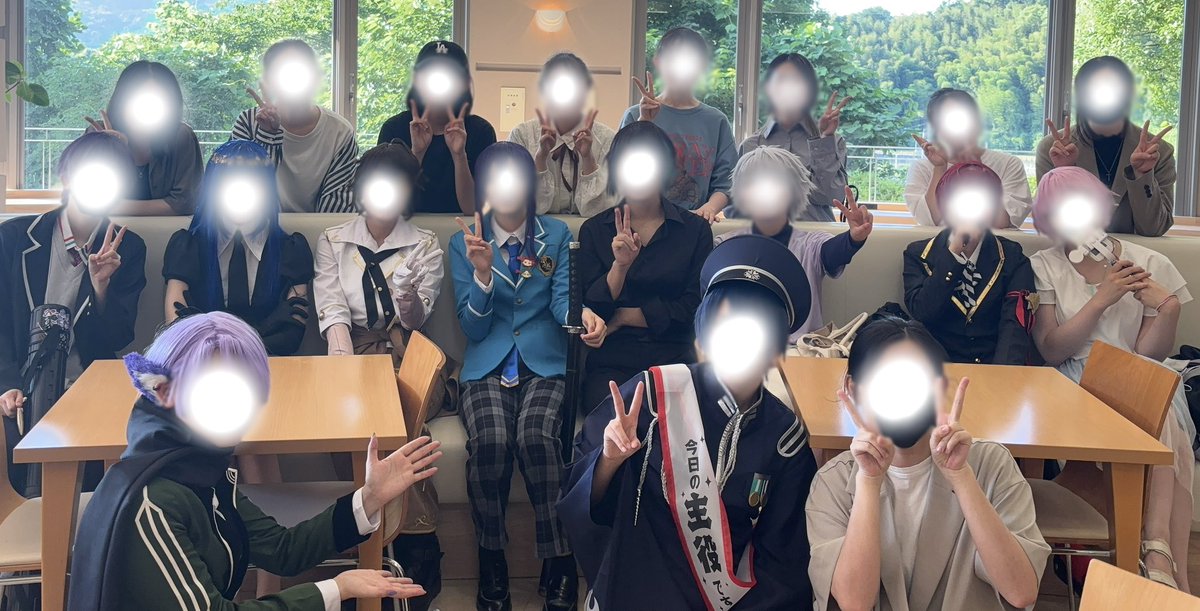 cj_cos_'s tweet image. 本日はありがとうございました！
至らぬ点も多くあったと思いますが、
これからもより良いイベント運営が行えるよう精進して参ります！！
本日撮ったお写真の中で筑コスのアカウントに掲載しても良いものがありましたら、DMの方によろしくお願いいたします🙇‍♀️
運営一同より
 #筑コス #筑紫女学園大学