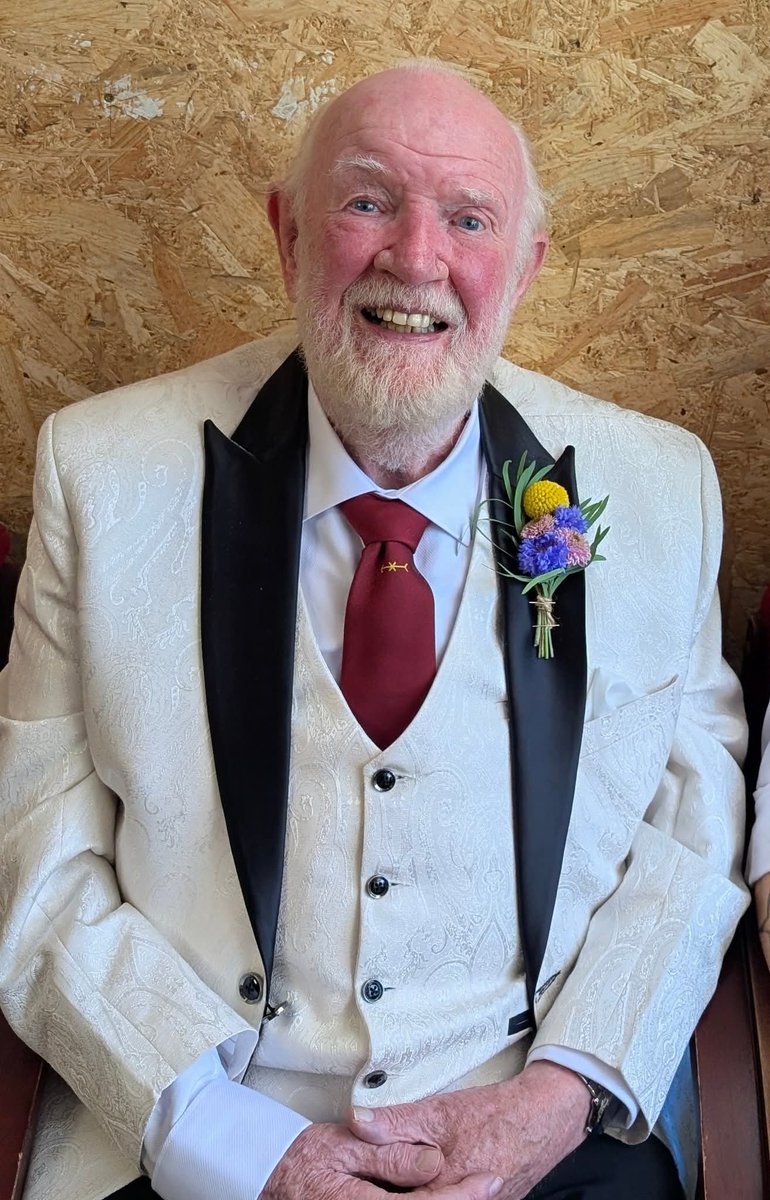 Drone Valley Brewery Tap (@tapatthebrewery) on Twitter photo <a href="/DroneValleyBrew/">Drone Valley Brewery</a> congratulates Mr & Mrs Cameron who exchanged their vows at our Tap yesterday. It was a pleasure to welcome you, your family, and friends.
Thanks to all the volunteers who worked in the heat of the day to help make this the best day of their lives 🎩👰💍💕🍾🍻🎂 <a href="/DroneValleyBrew/">Drone Valley Brewery</a> congratulates Mr & Mrs Cameron who exchanged their vows at our Tap yesterday. It was a pleasure to welcome you, your family, and friends.
Thanks to all the volunteers who worked in the heat of the day to help make this the best day of their lives 🎩👰💍💕🍾🍻🎂