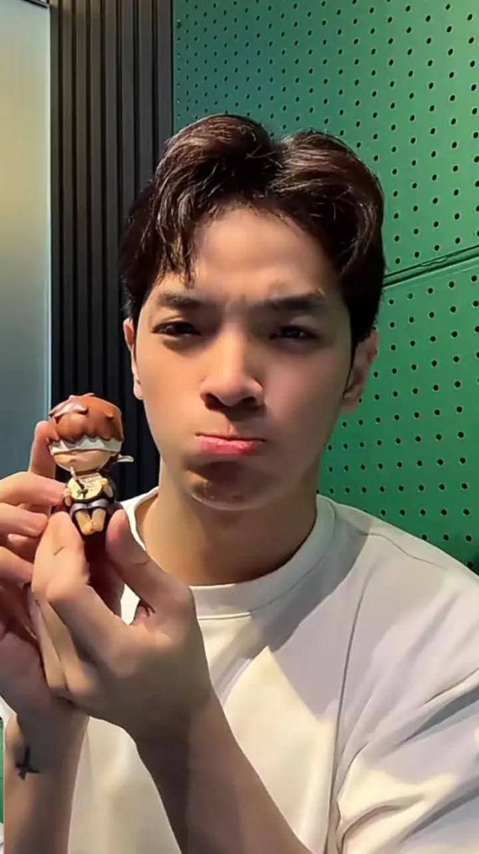 Cute mo channyboo sarap mong kurutin sa pisngi ayyy 
#ChirstianbringsOldspice
<a href="/chrstianmrtnz/">Christian Martinez</a>
