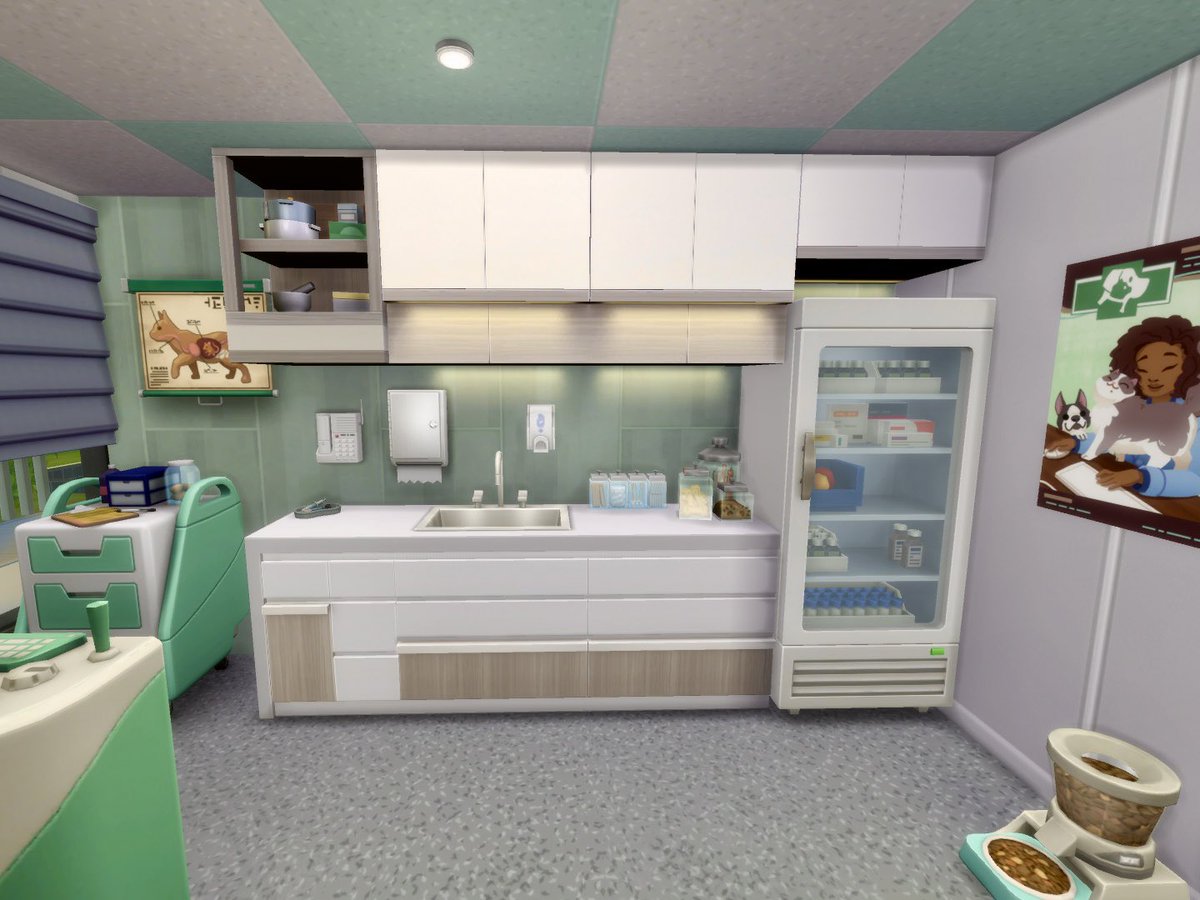 I made a modern vet clinic for Newcrest 🐾💚

Now up on my gallery: kityyla 

#ShowUsYourBuilds #Sims4Builds #TheSims4 #TheSims #Sims4 #TS4