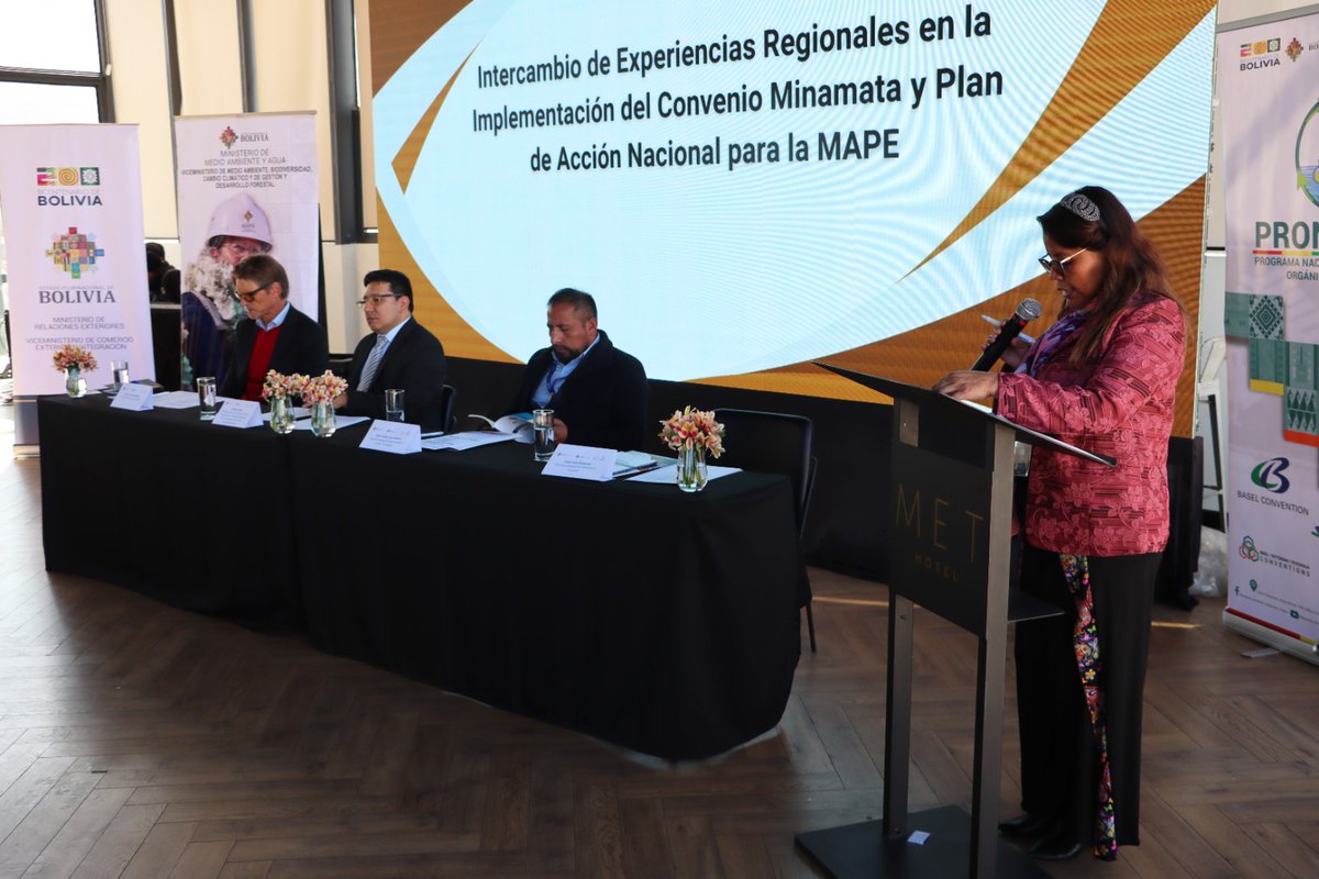 Una periodista denuncia restricciones en la cobertura de un foro sobre el uso del mercurio en la extracción del oro.

La Unidad de Monitoreo de los periódicos asociados <a href="/ANPBOLIVIA/">ANP Bolivia</a> ofrece el siguiente reporte:
acortar.link/RuICdK