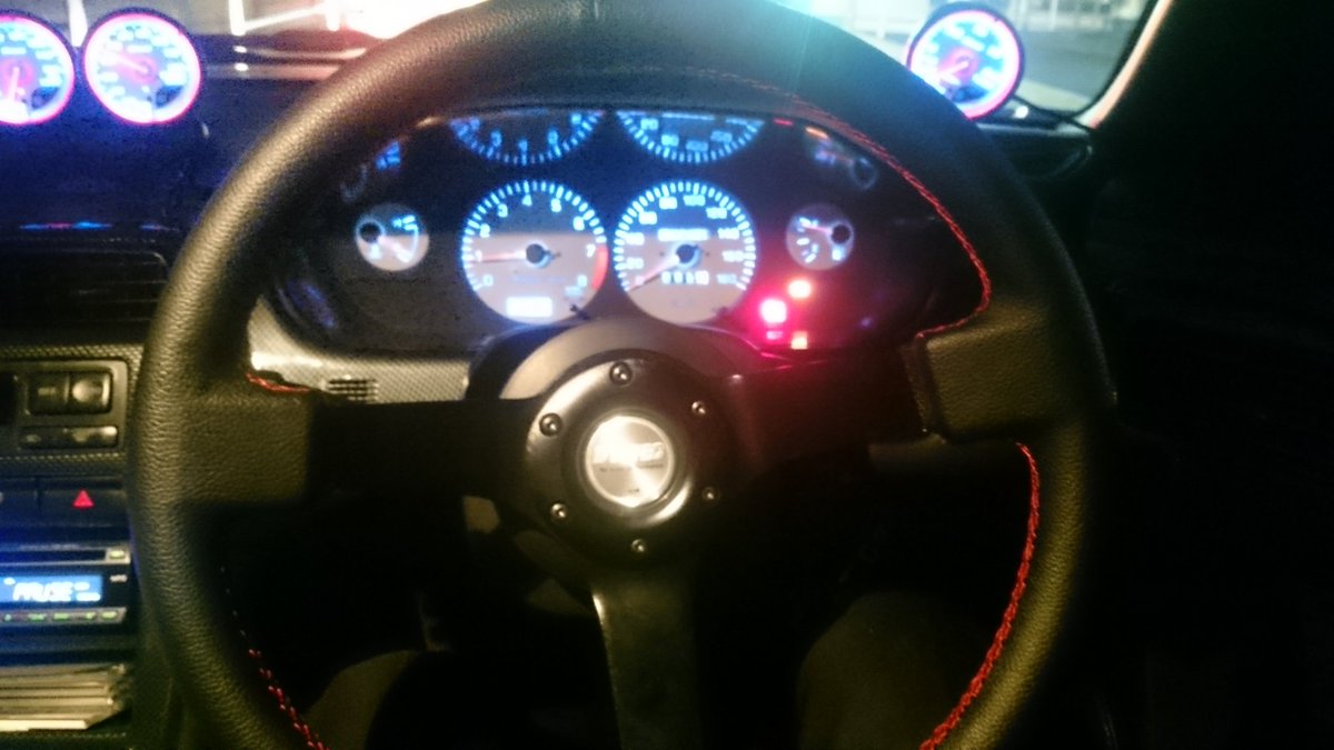 【盗難車両情報】
皆さん拡散のご協力ありがとうございます。こちらも拡散頂けるとありがたいです。
車両:ニッサン S14
外装など:オリジンフルエアロ、前後オーバーフェンダー、オリジン白ホイール、タイヤ前DIREZZA ZⅢ　後フェデラル595、ボンピン赤、サンルーフ、ワイパーアームシルバー塗装