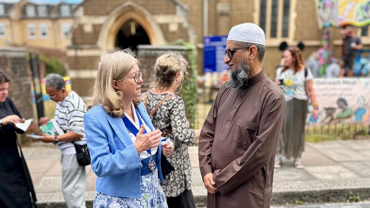WandsworthMayor's tweet image. The Deputy Mayor was invited to BATCA Summer Funday. Bringing together the diverse communities and faith groups of Balham and Tooting. She met lots of members of the local community, tasted delicious food served by parents of Gatton school and member of St Augustine’s church.